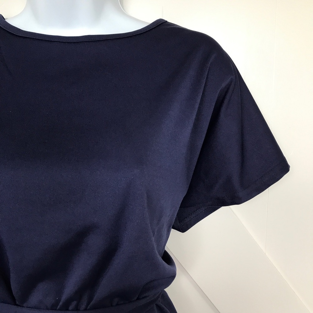 NWOT Navy casual belted romper - Picture 3 of 4